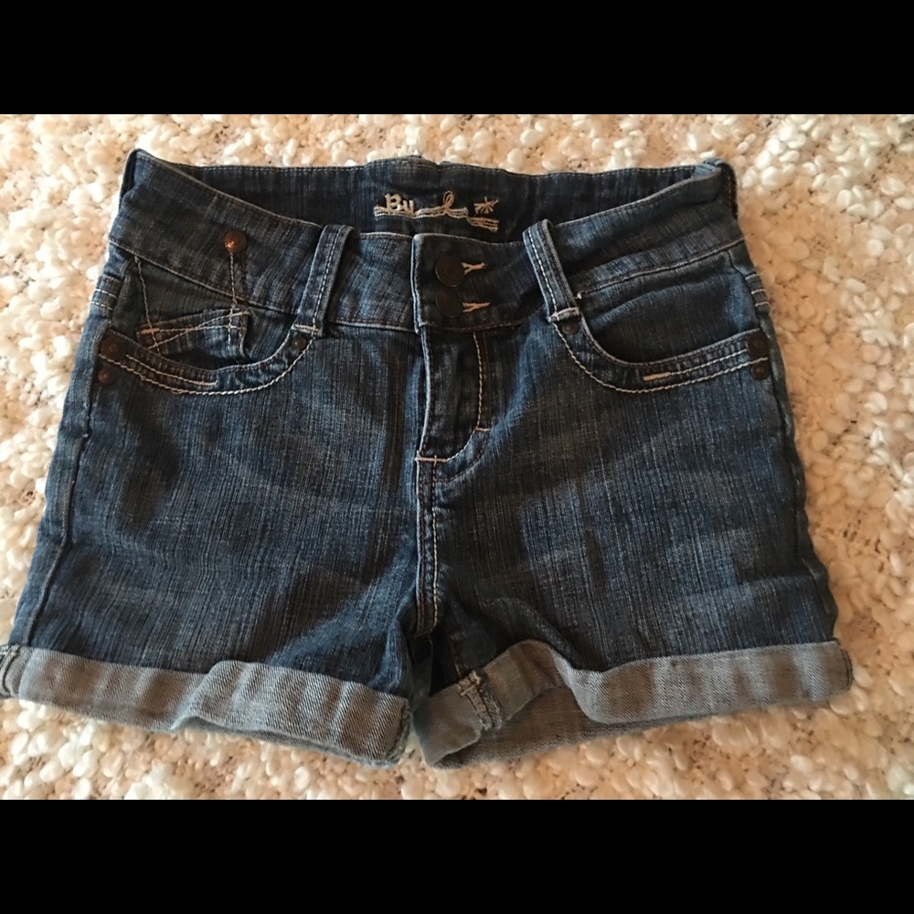 Bu Mid-Rise Cuffed Shorts